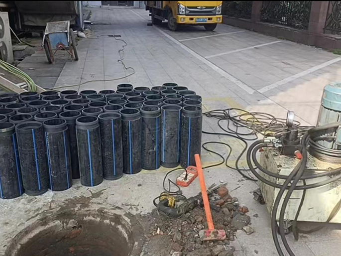 中江PE置换管厂家 DN315置换管 非开挖管短管置换